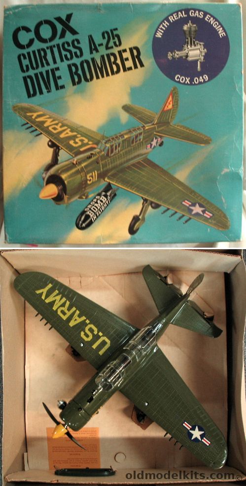 Cox Cox Curtiss A-25 (SB2C Helldiver) Army Dive Bomber with Dropping Bomb - Gas Powered Control Line Airplane, 7100-1098 plastic model kit